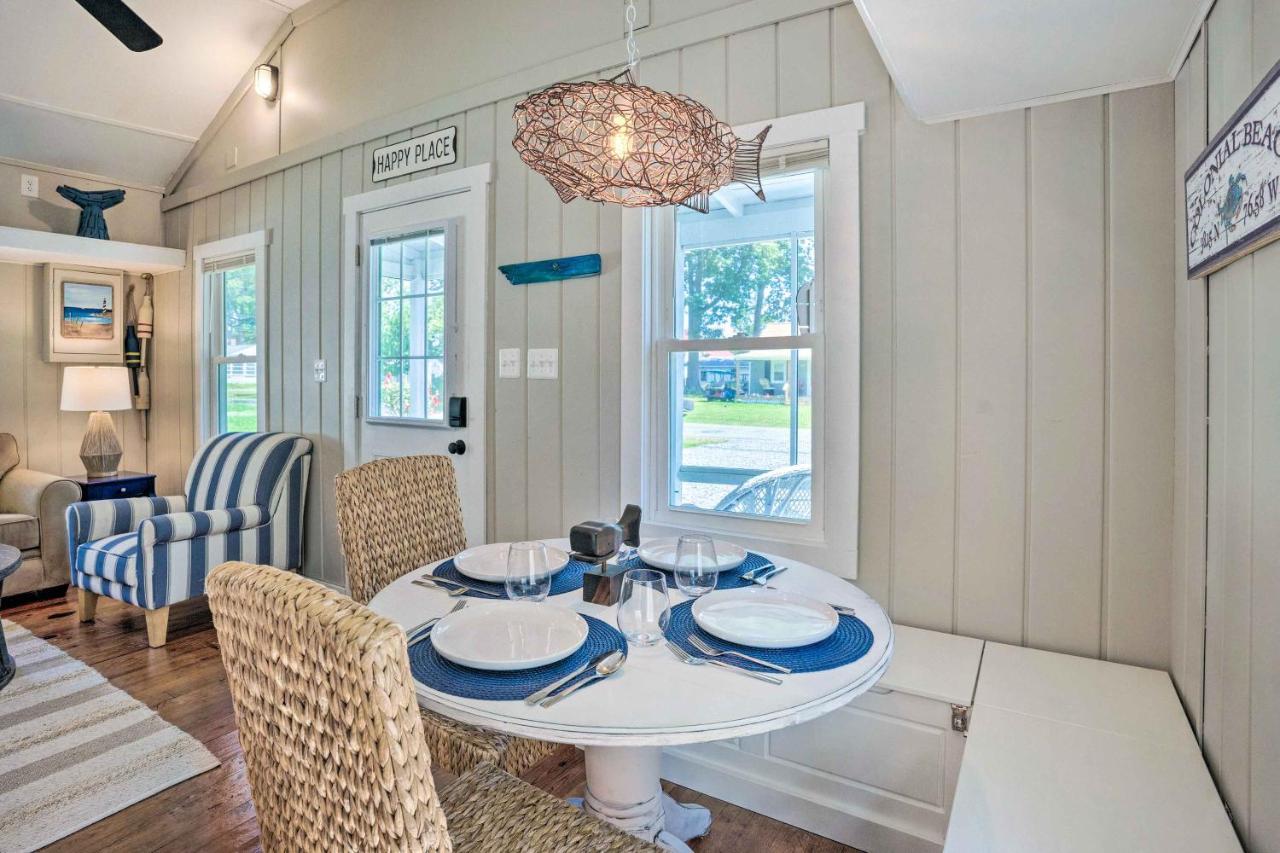 Chic Cottage With Private Yard Steps To Beach! Colonial Beach Buitenkant foto
